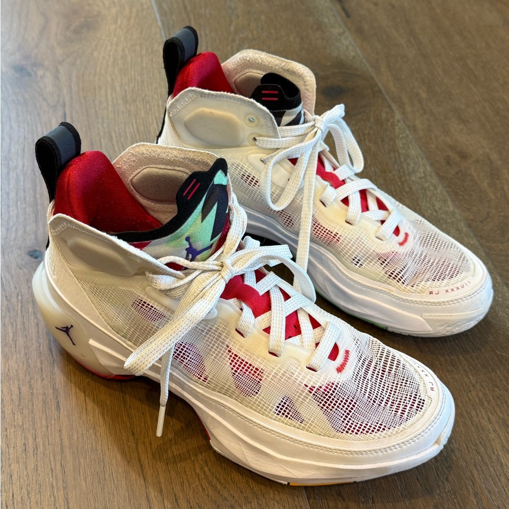 Nike Kids White and Red Sneakers